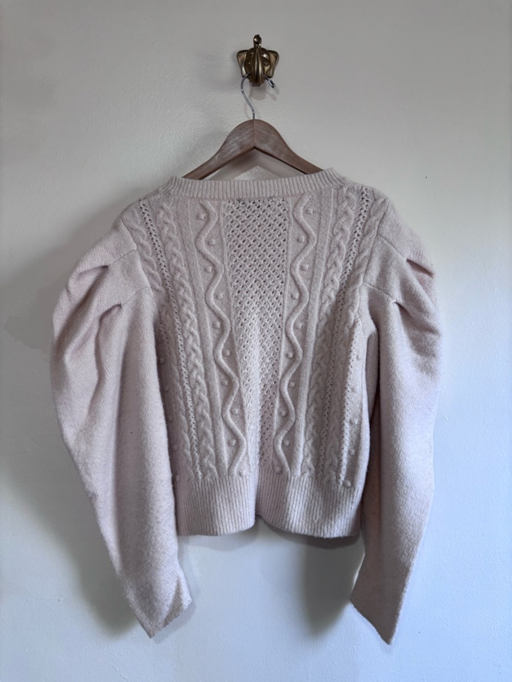 Express Women's Light Pink Puff Sleeve Cable Knit Sweater size SP - Picture 5 of 5